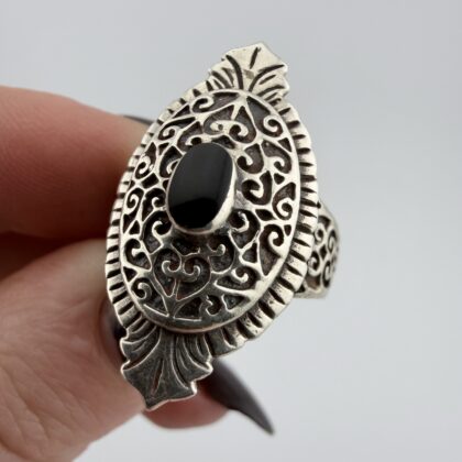 Vintage Balinese Sterling Silver and Onyx Ring