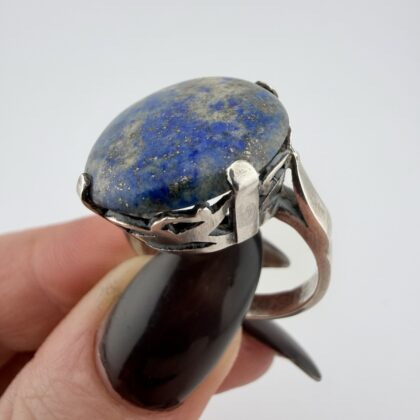 Vintage Sterling Silver and Lapis Lazuli Ring