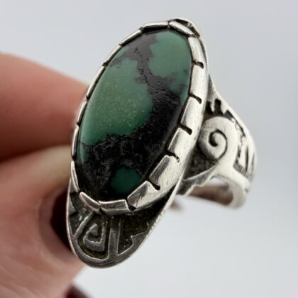 Vintage Shubes Manufacturing Native American Sterling Silver and Green Turquoise Ring