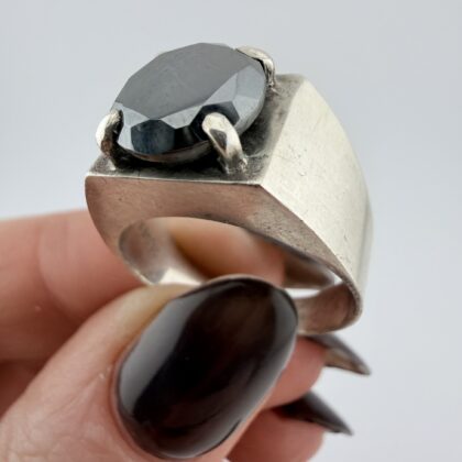 Vintage Mid Century Modernist Sterling Silver and Hematite Ring