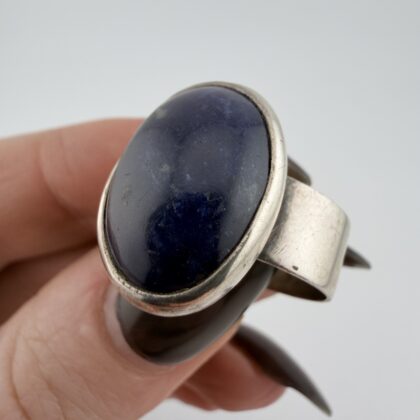 Vintage Sterling Silver and Lapis Lazuli Ring