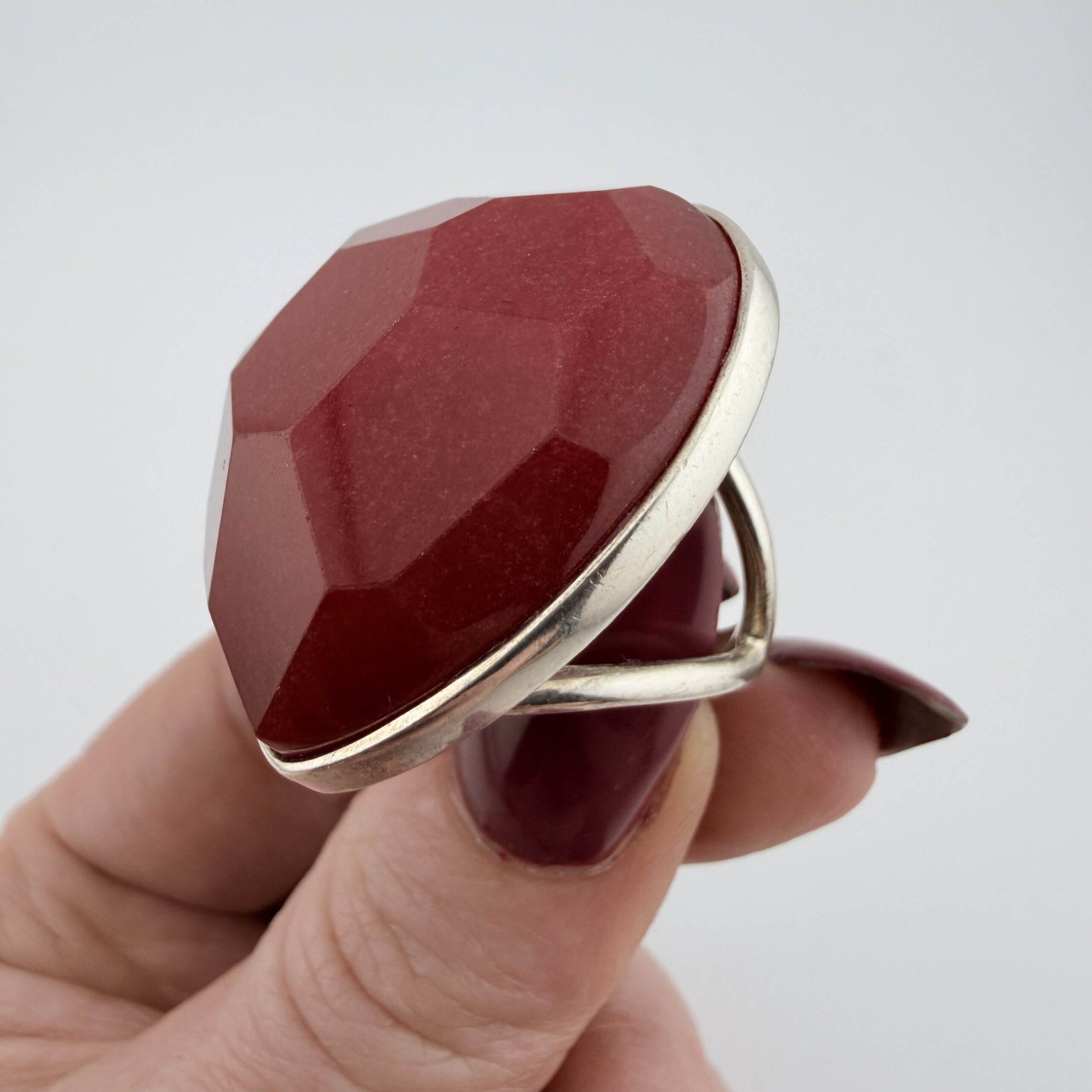 Chunky Sterling Silver and Red Quartzite Love Heart Ring - Image 3