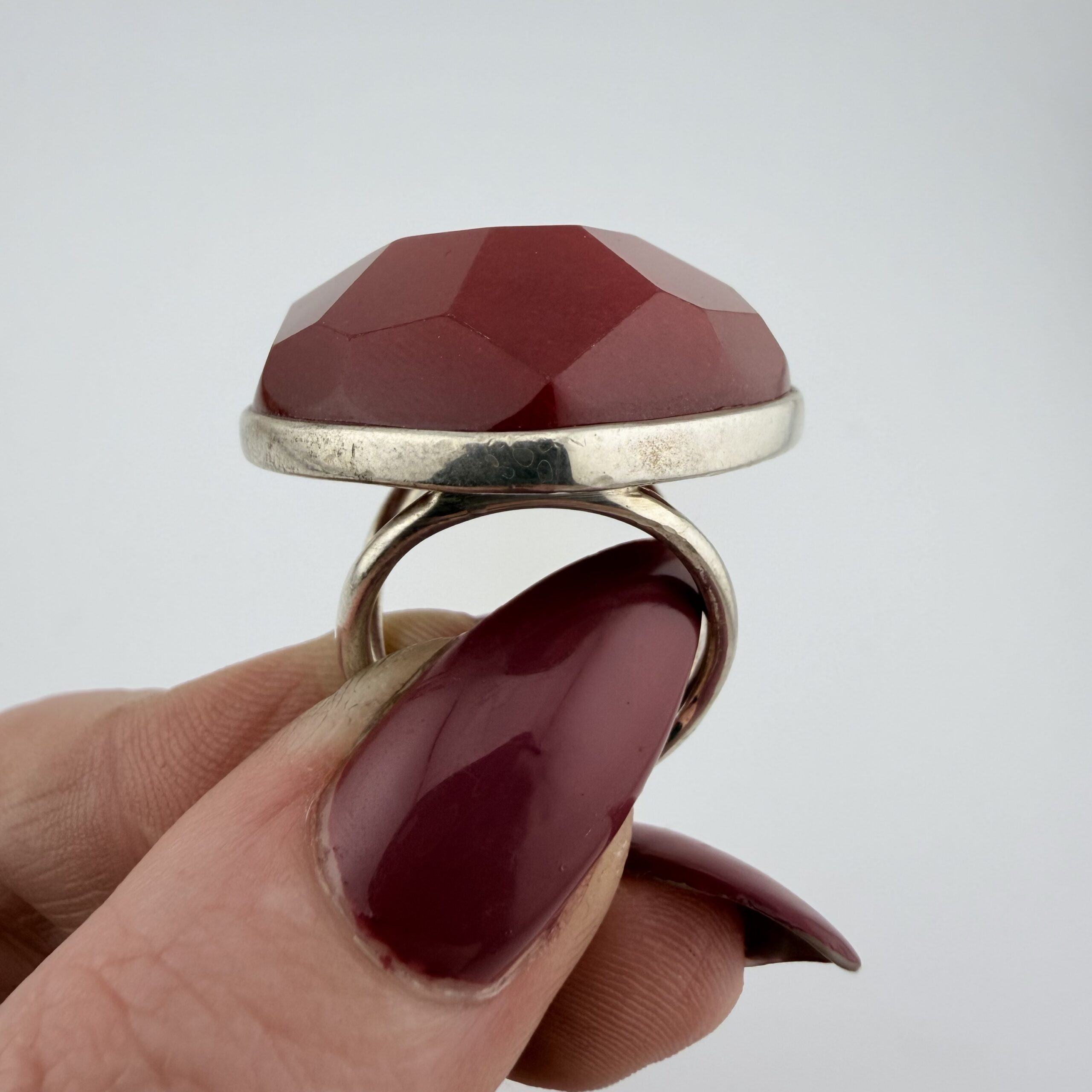 Chunky Sterling Silver and Red Quartzite Love Heart Ring - Image 5