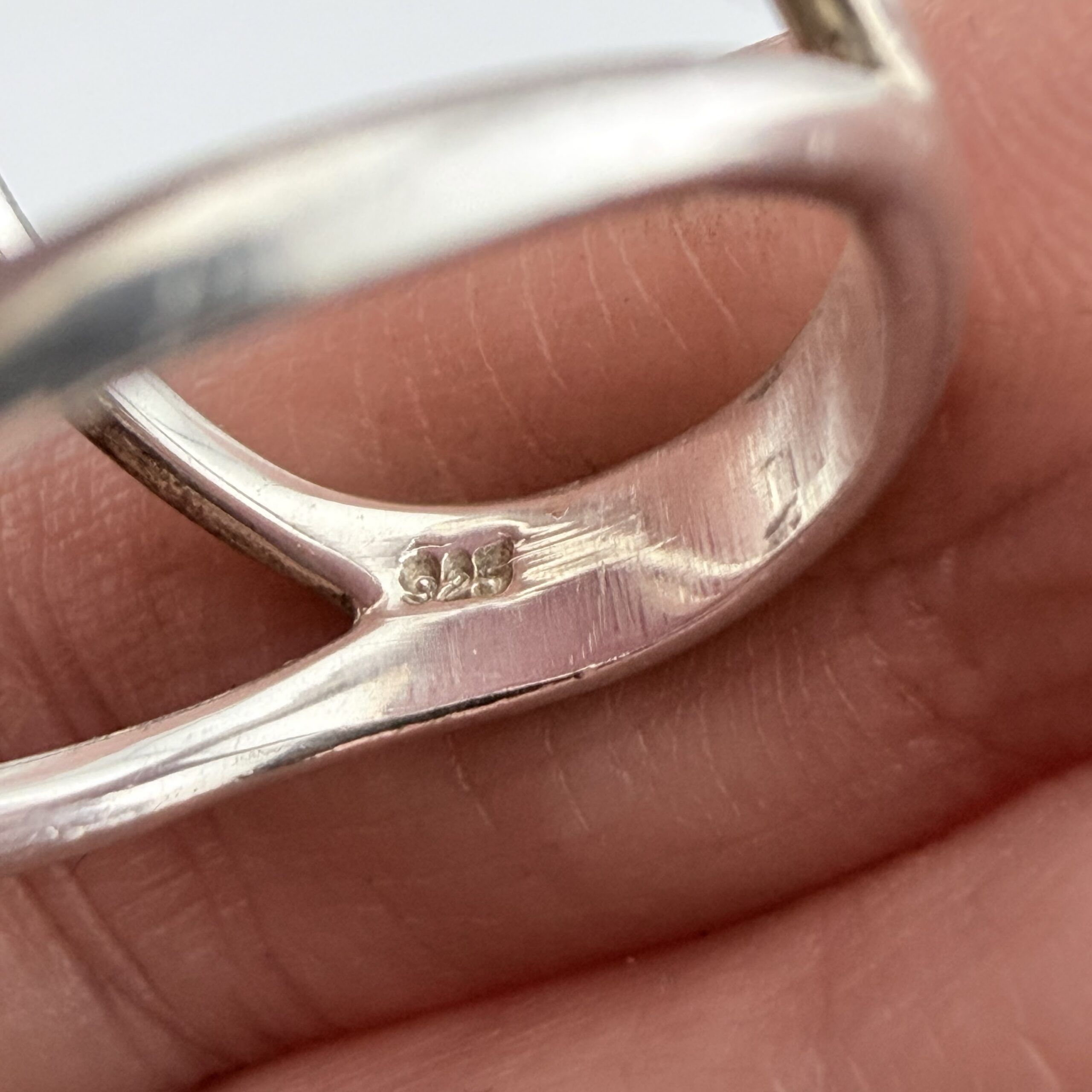 Chunky Sterling Silver and Red Quartzite Love Heart Ring - Image 10
