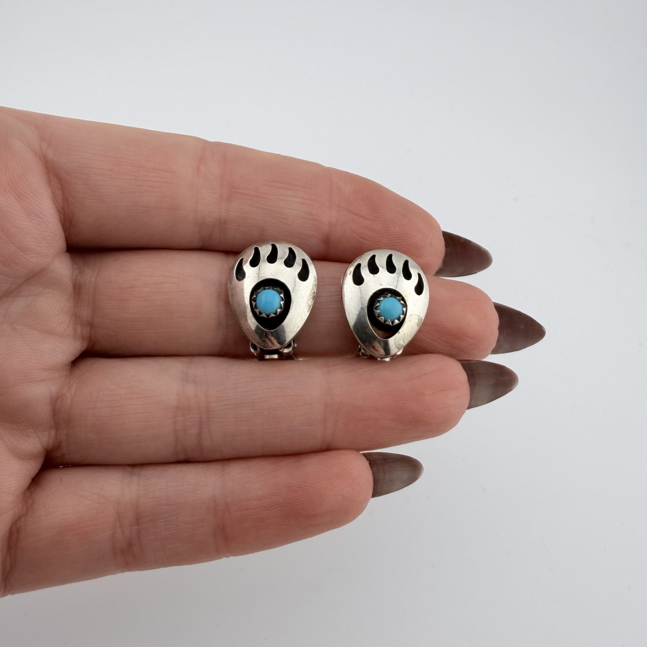 Vintage Native American Sterling Silver and Turquoise Bear Paw Clip-On Earrings - Image 2