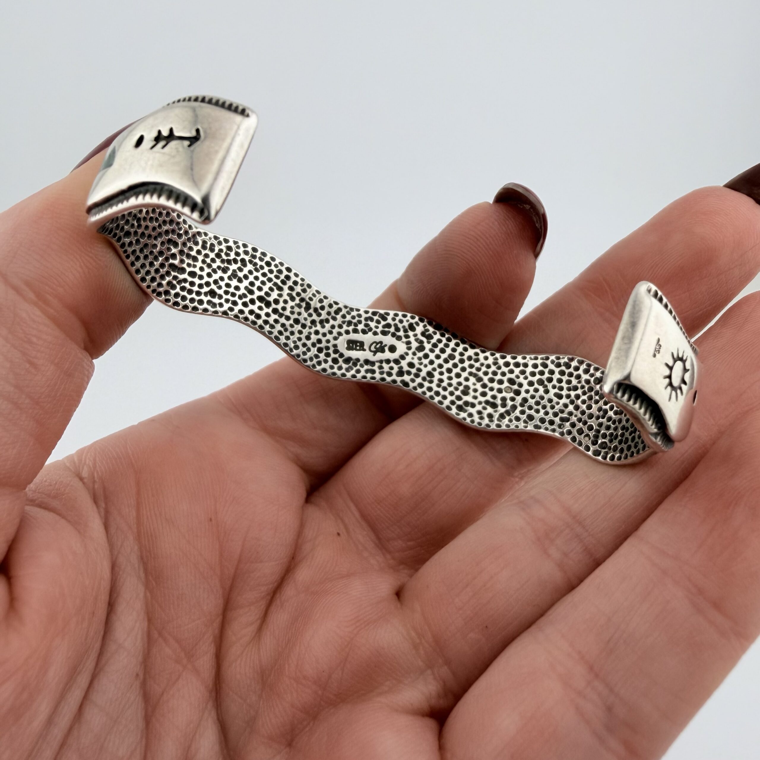 Vintage Old Carlisle Native American Sterling Silver Story Teller Cuff Bracelet - Image 6