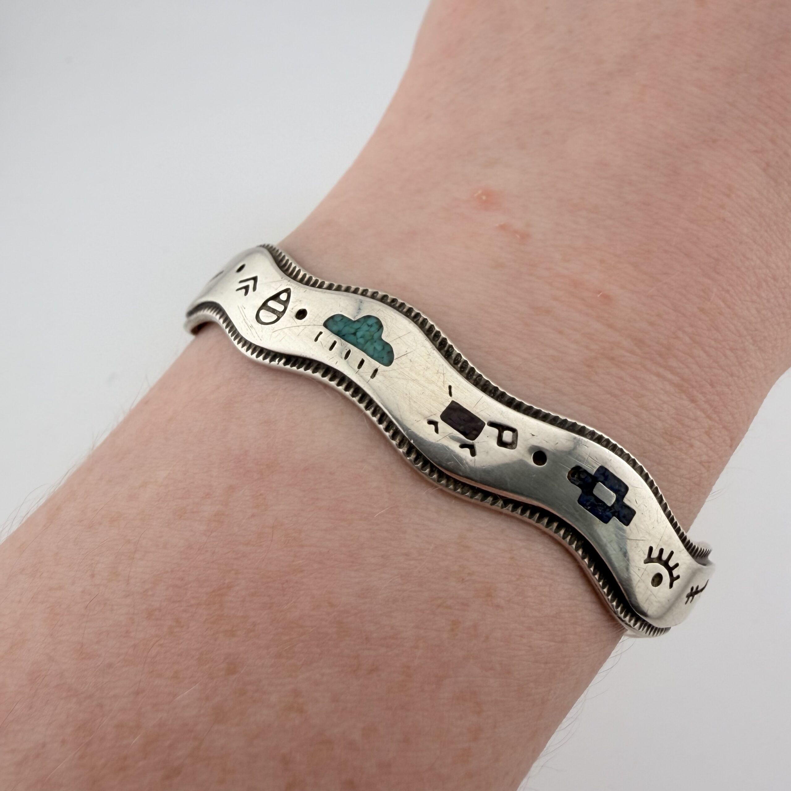 Vintage Old Carlisle Native American Sterling Silver Story Teller Cuff Bracelet - Image 10