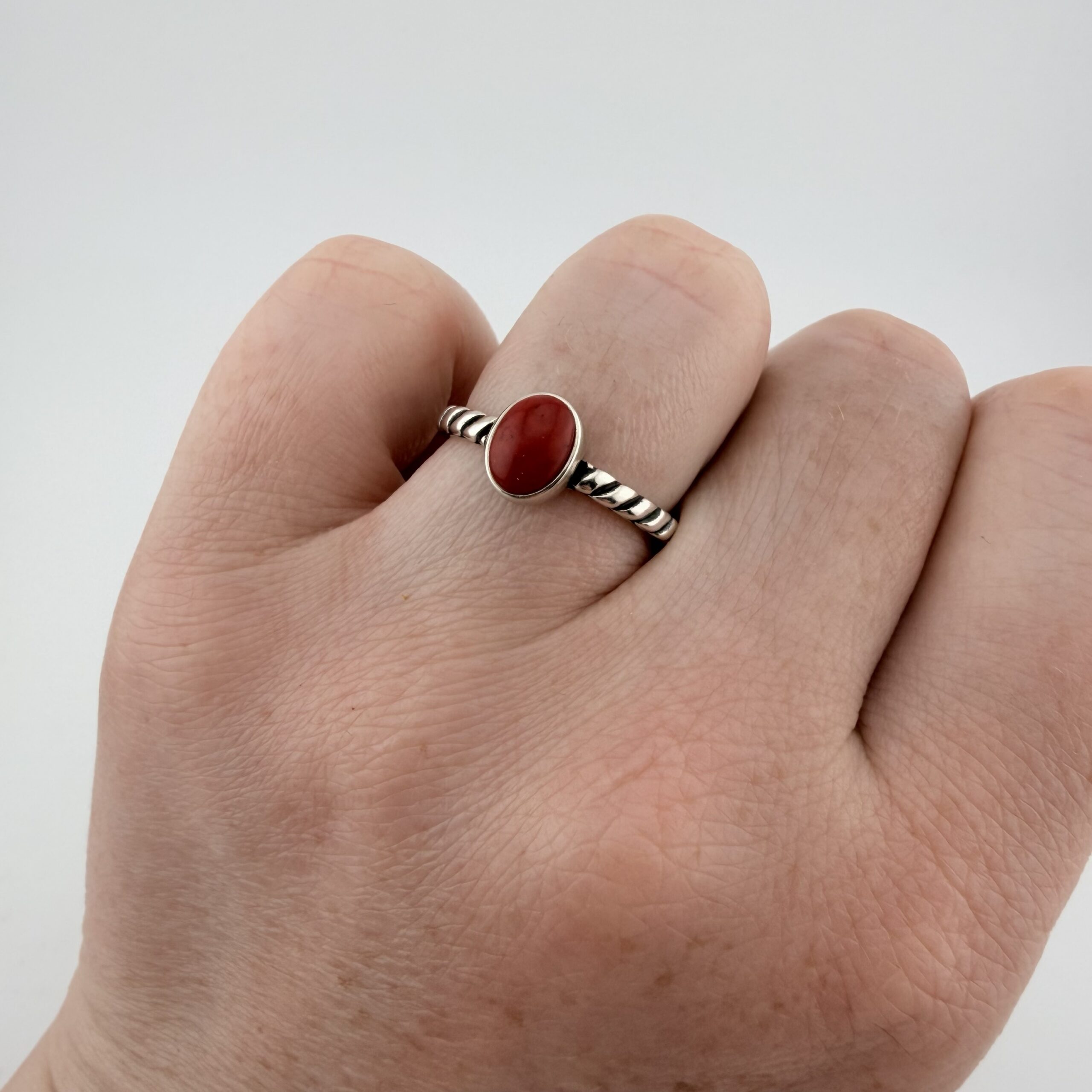 Carolyn Pollack Relios Southwestern Sterling Silver and Coral Stacking Ring - Image 7
