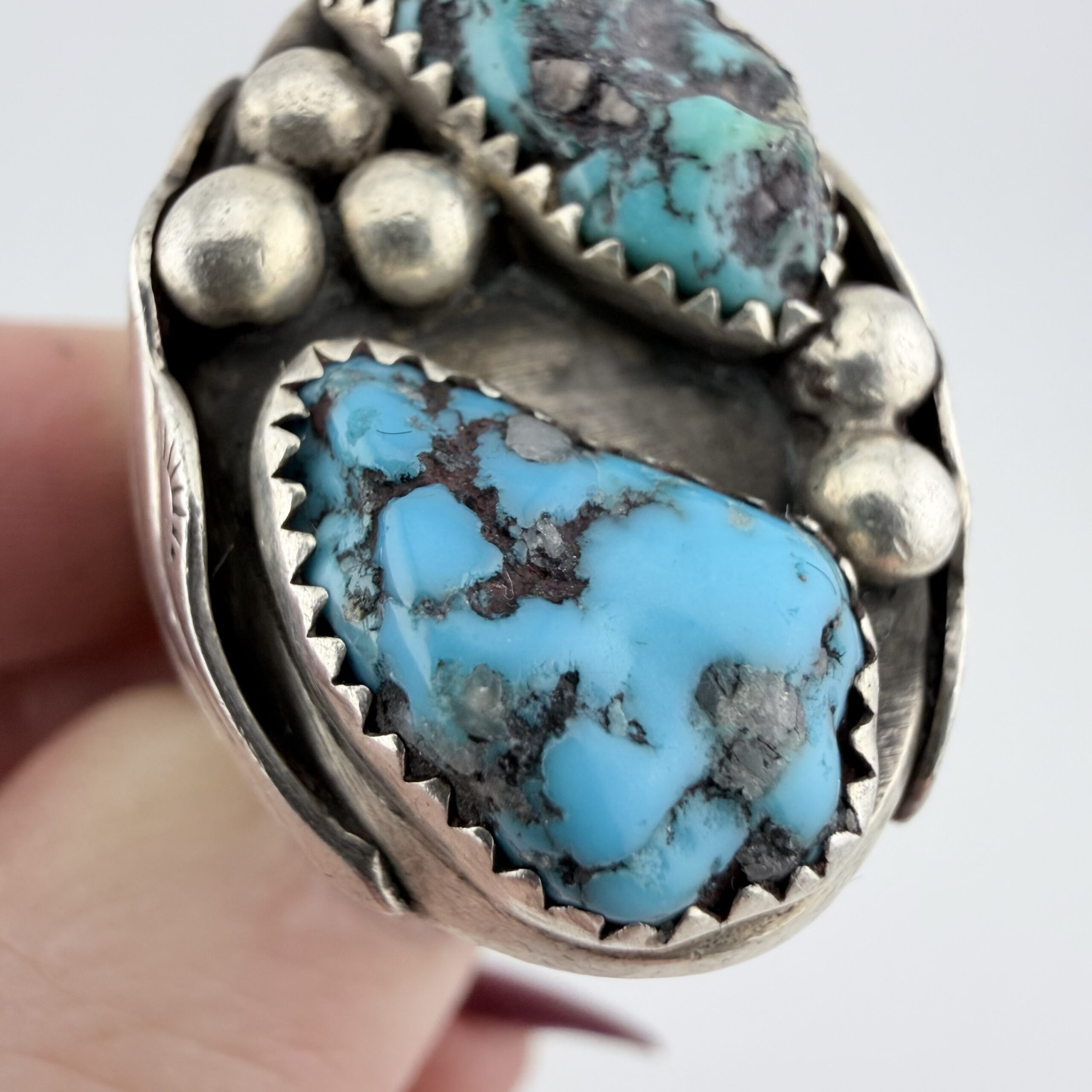 Vintage Native American Sterling Silver and Chunky Turquoise Ring - Image 3