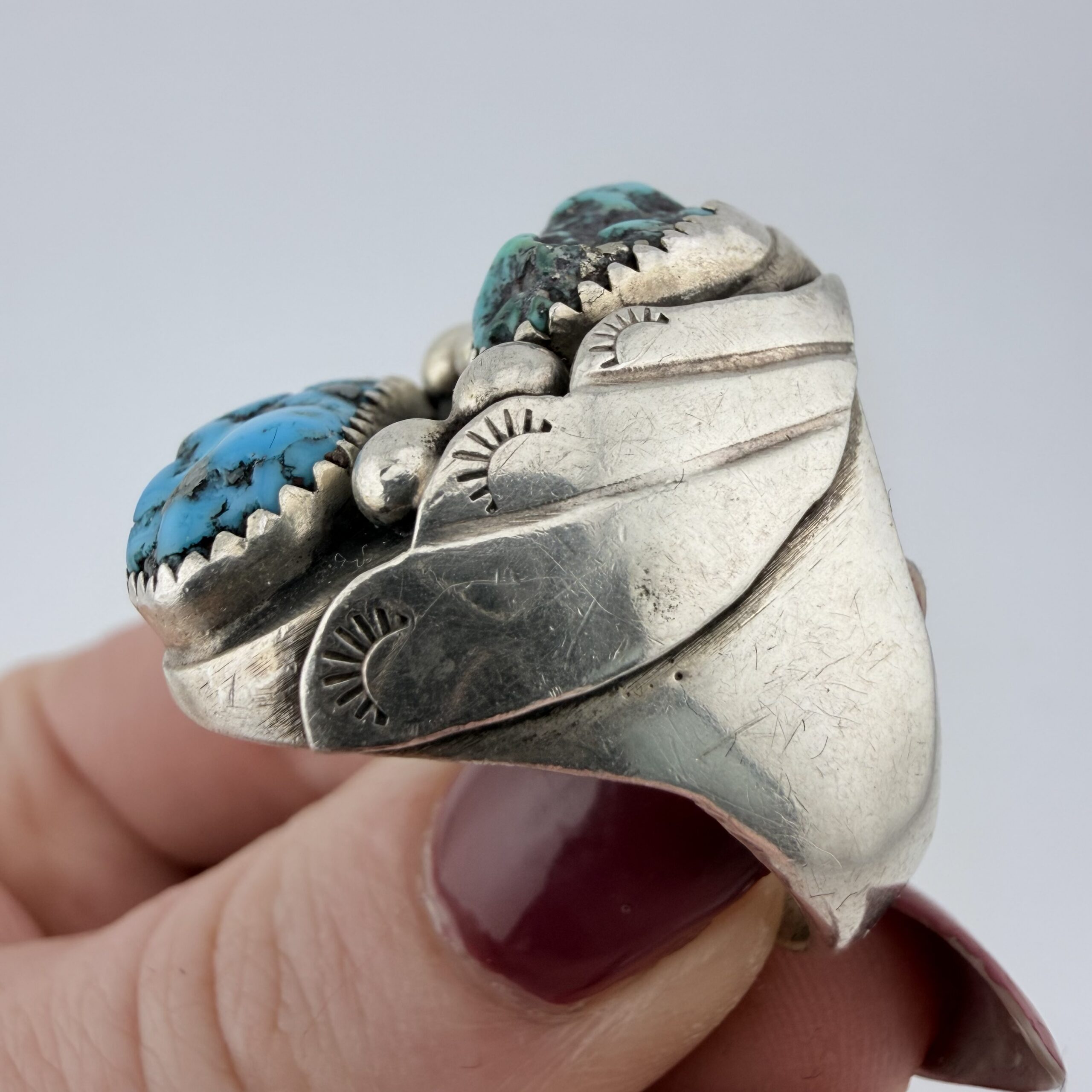 Vintage Native American Sterling Silver and Chunky Turquoise Ring - Image 5