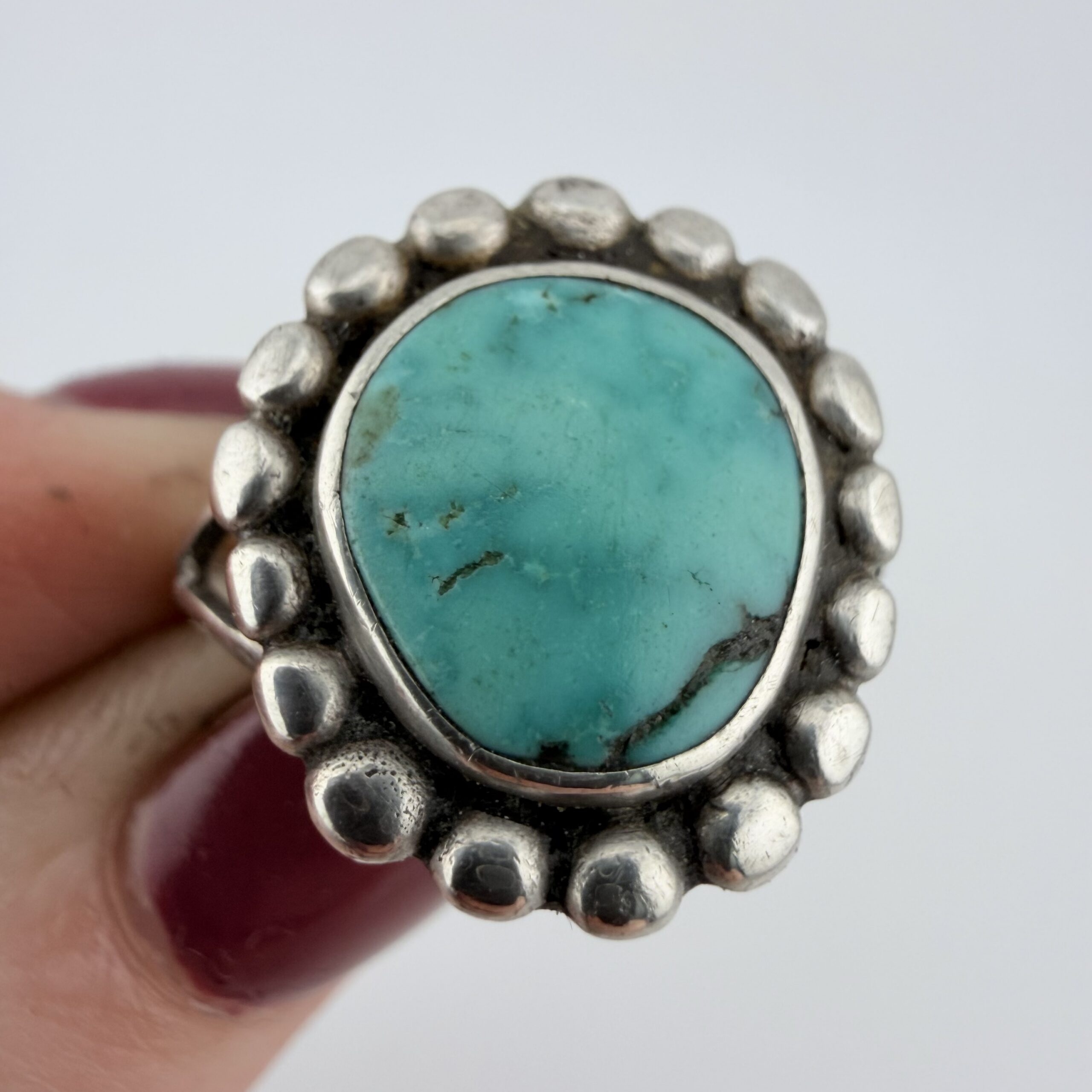 Vintage Native American Sterling Silver and Turquoise Ring - Image 3