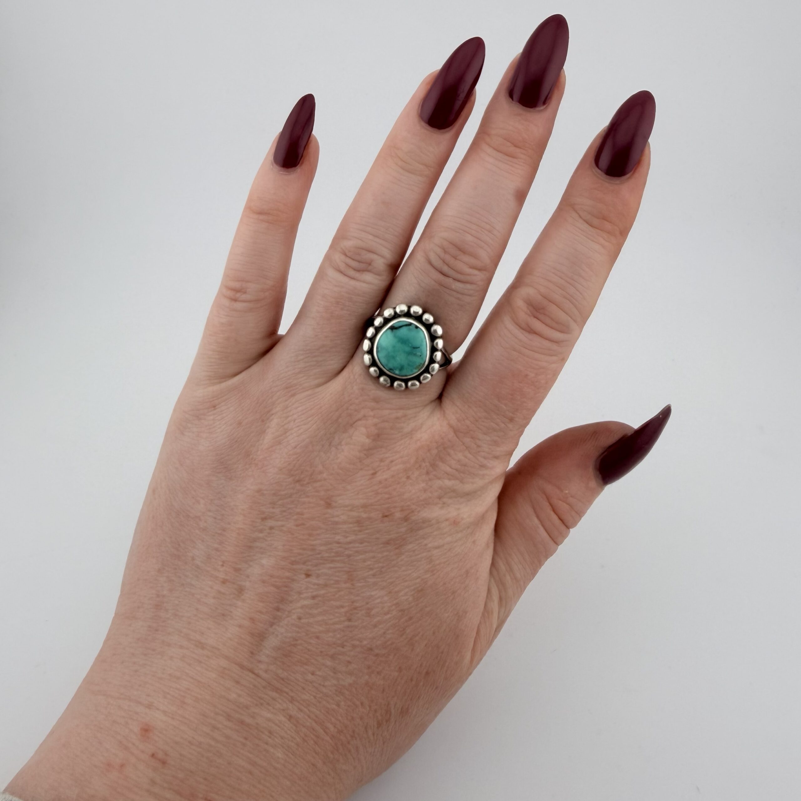 Vintage Native American Sterling Silver and Turquoise Ring - Image 7