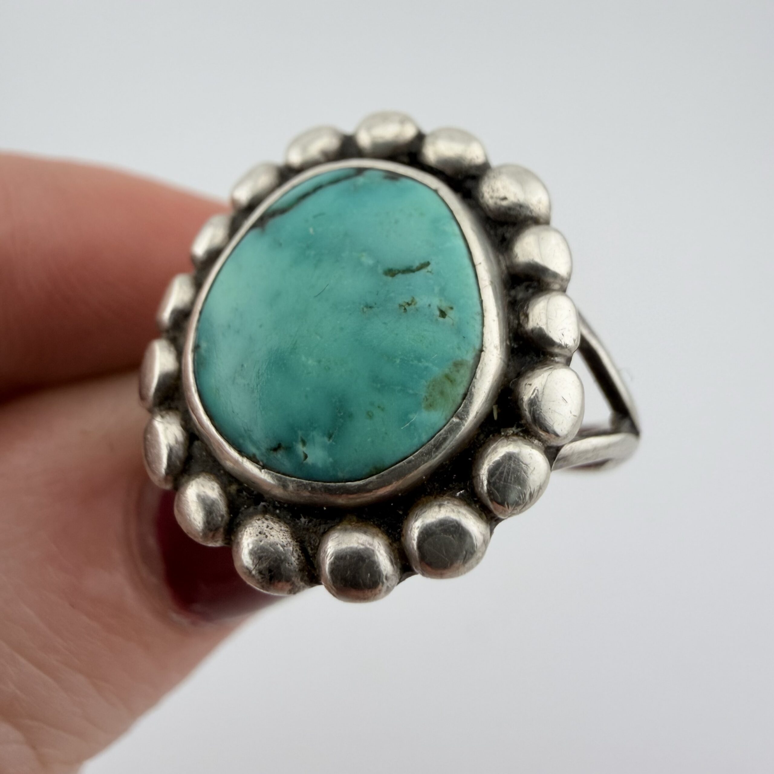 Vintage Native American Sterling Silver and Turquoise Ring
