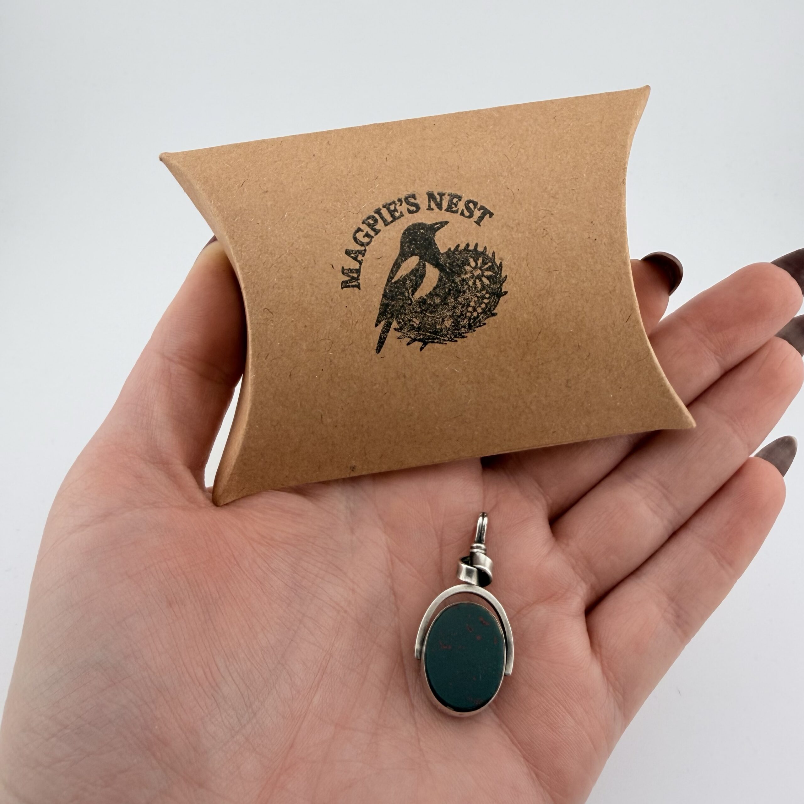 Victorian 1890s Sterling Silver, Bloodstone and Carnelian Double Sided Spinning Pendant - Image 8