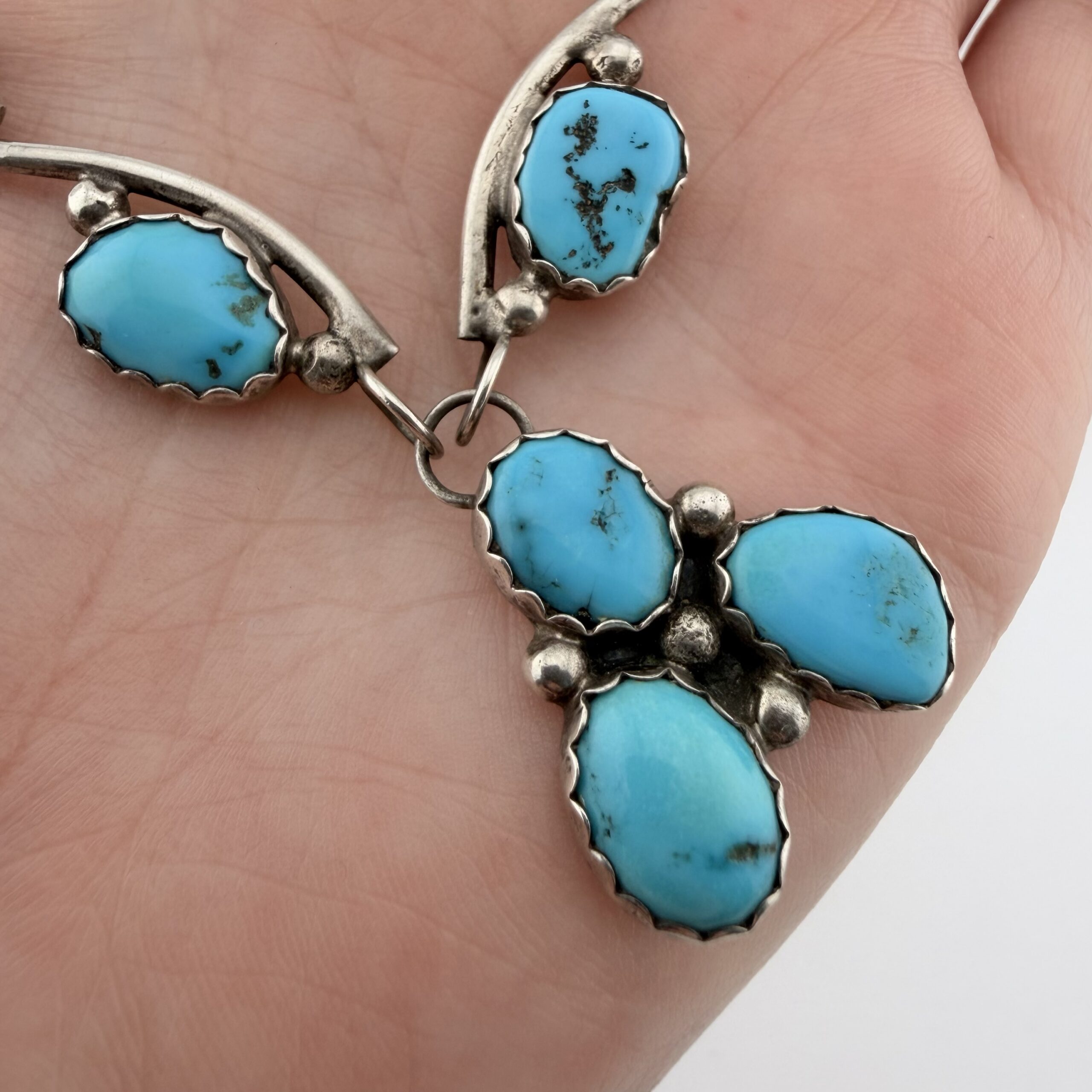 Vintage Native American Sterling Silver and Turquoise Necklace - Image 3