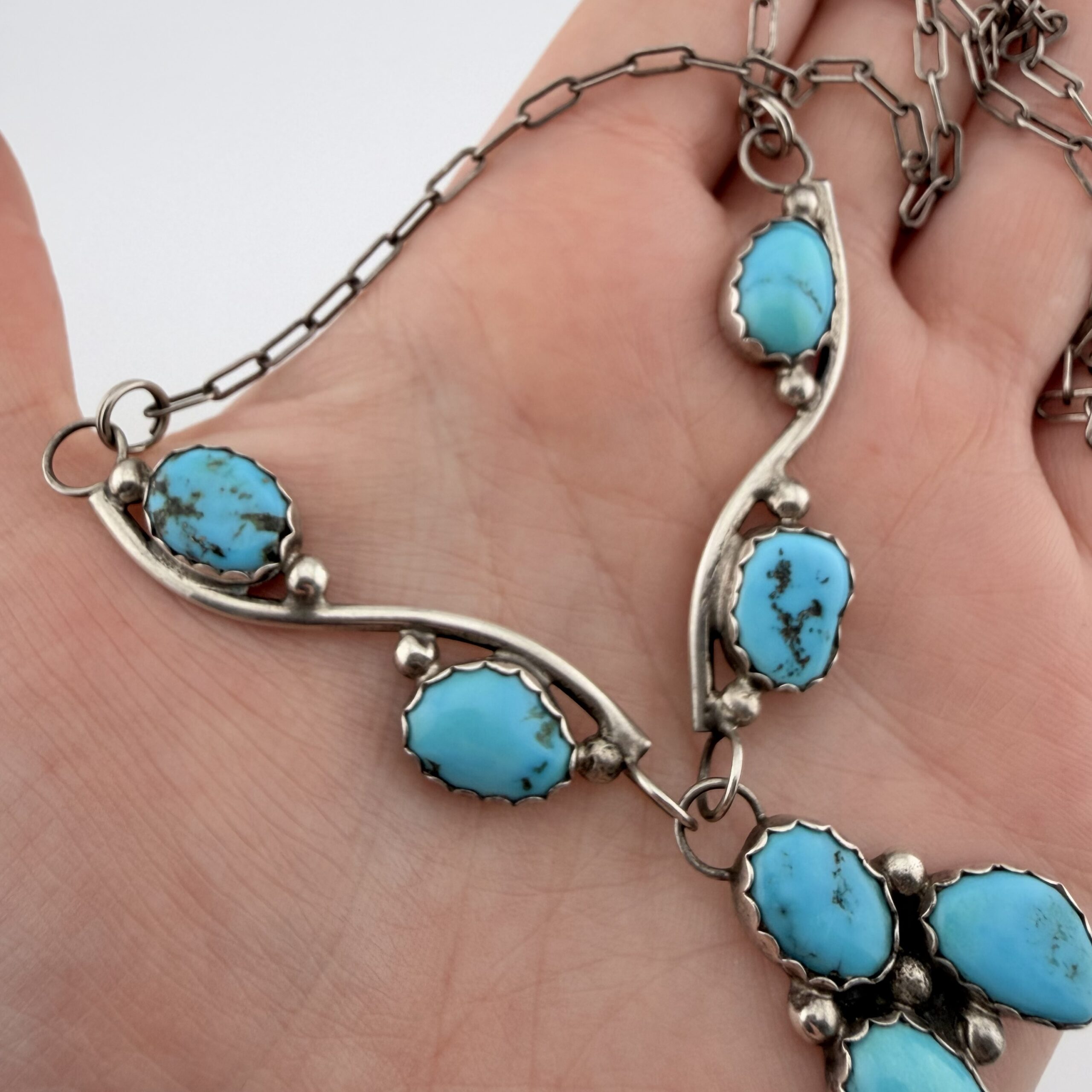 Vintage Native American Sterling Silver and Turquoise Necklace - Image 4