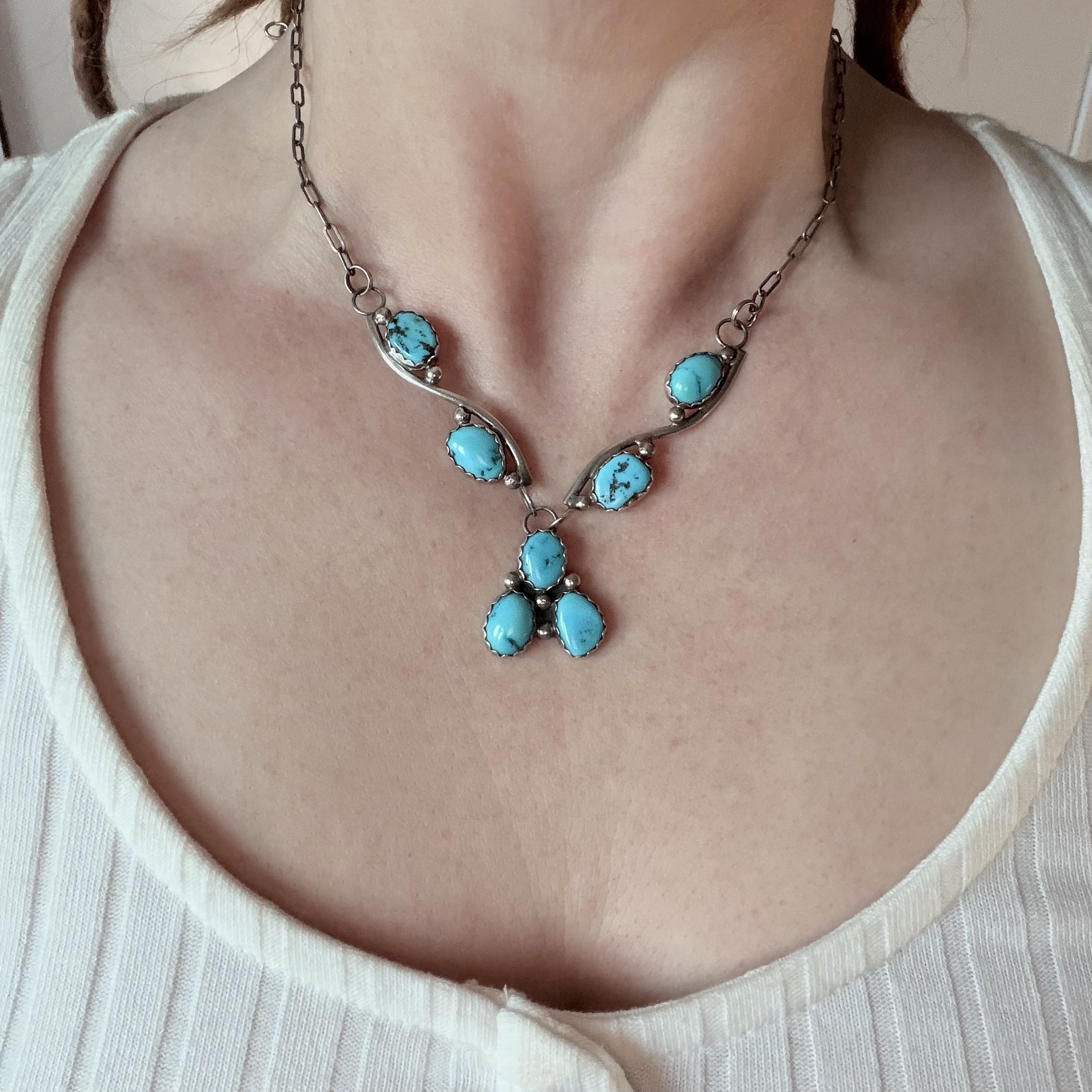 Vintage Native American Sterling Silver and Turquoise Necklace - Image 7