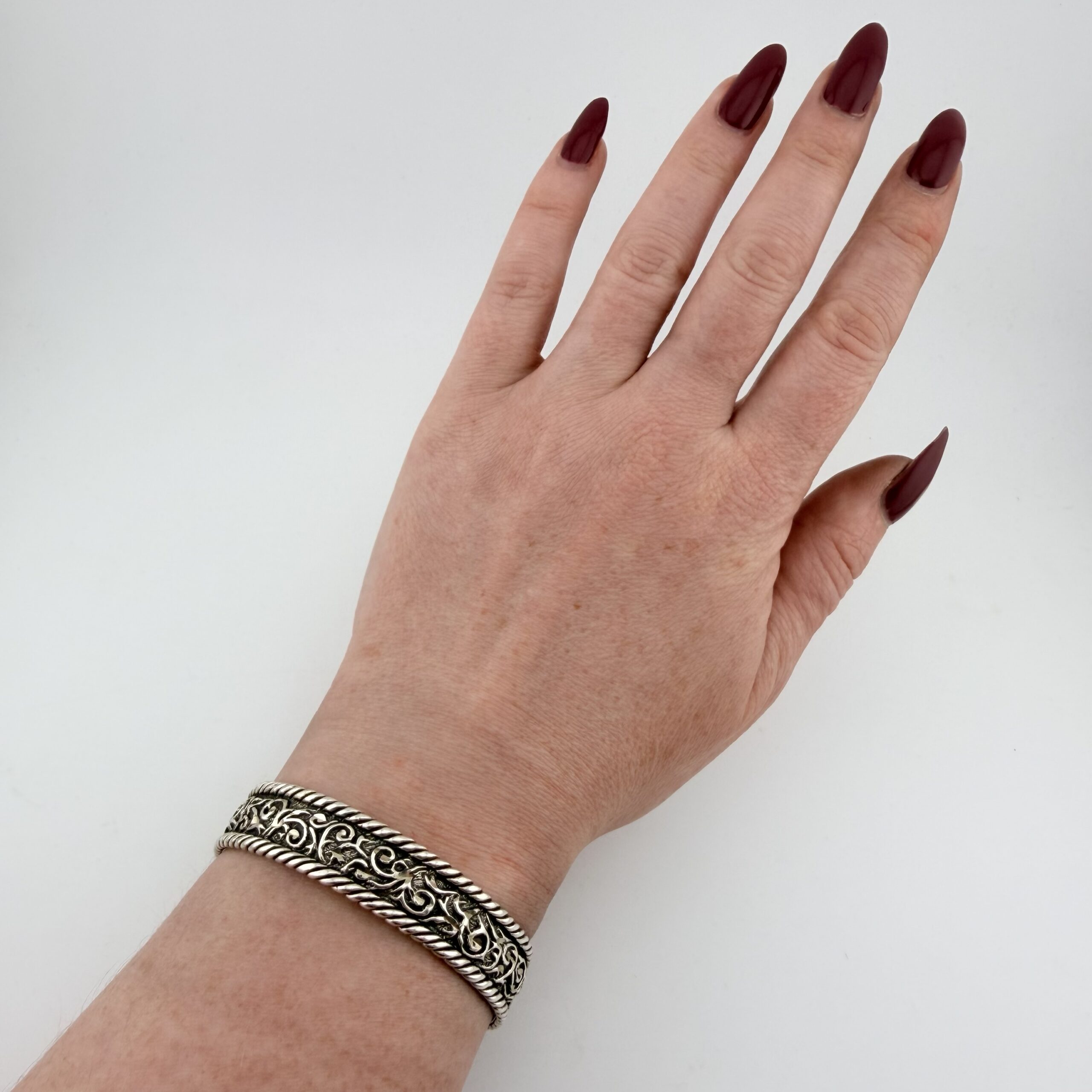 Carolyn Pollack Relios Southwestern Sterling Silver Cuff Bracelet - Image 6