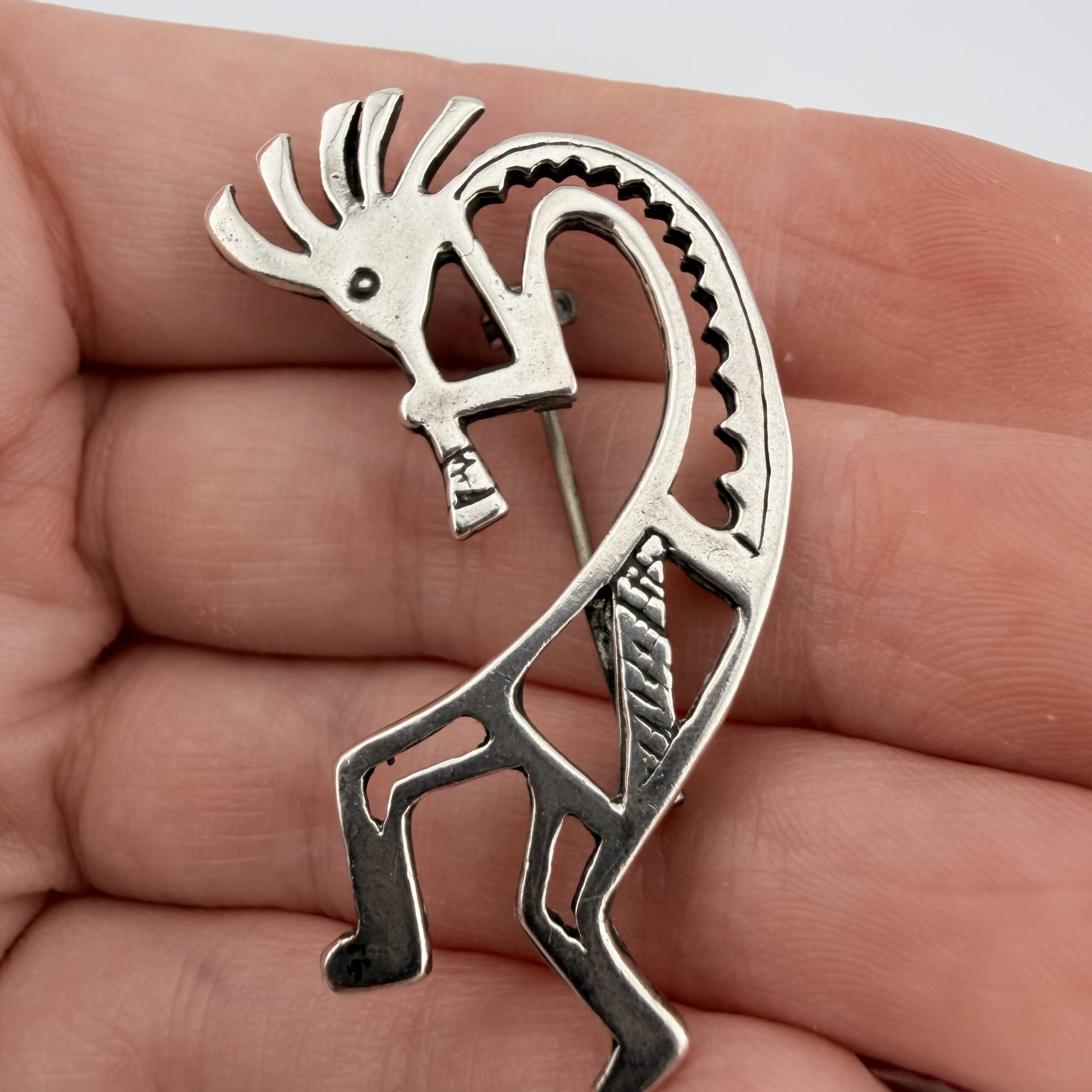 Vintage Native American Sterling Silver Kokopelli Flute Player Pendant / Brooch - Image 3