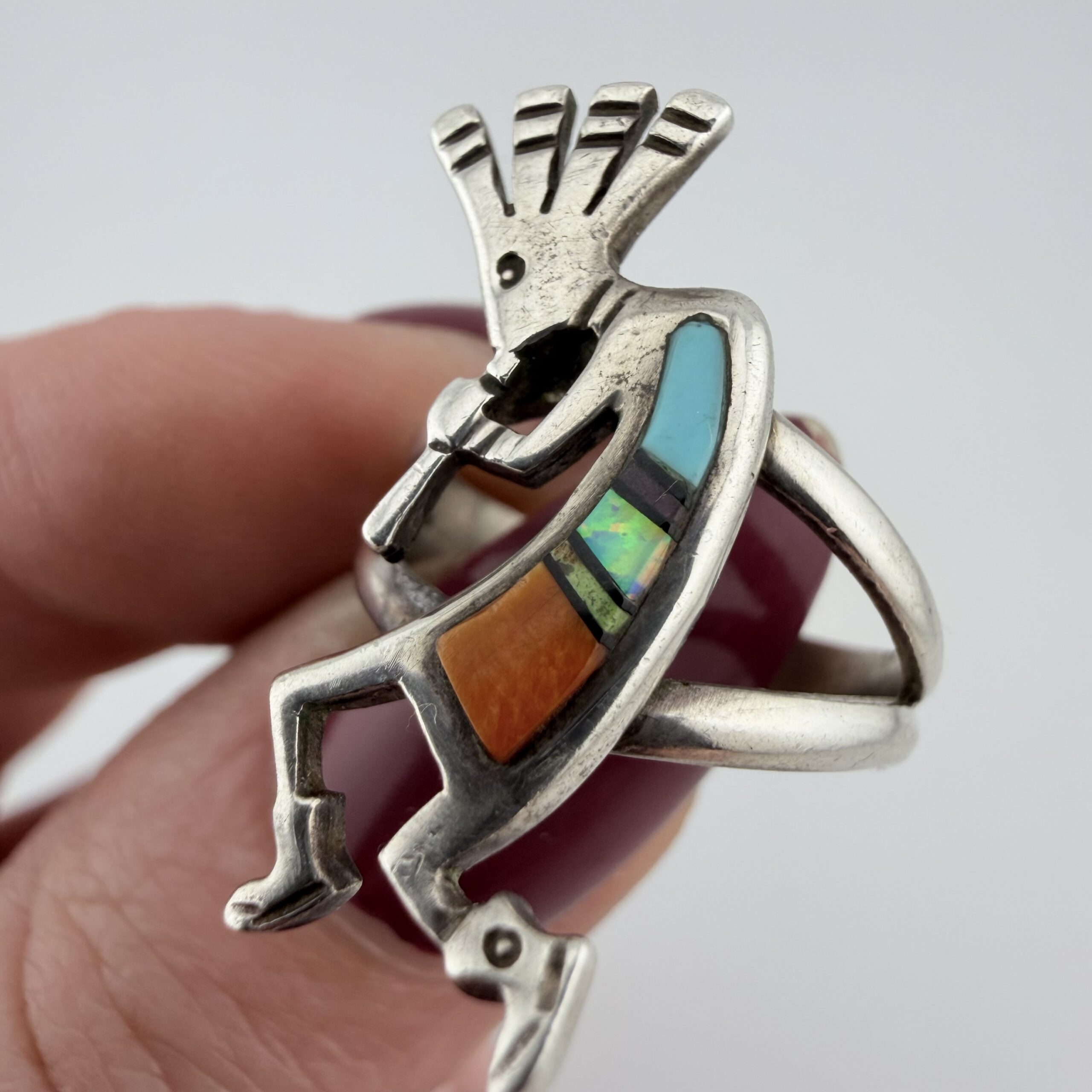 Vintage Native American Sterling Silver and Inlay Mosaic Kokopelli Flute Player Ring - Image 2