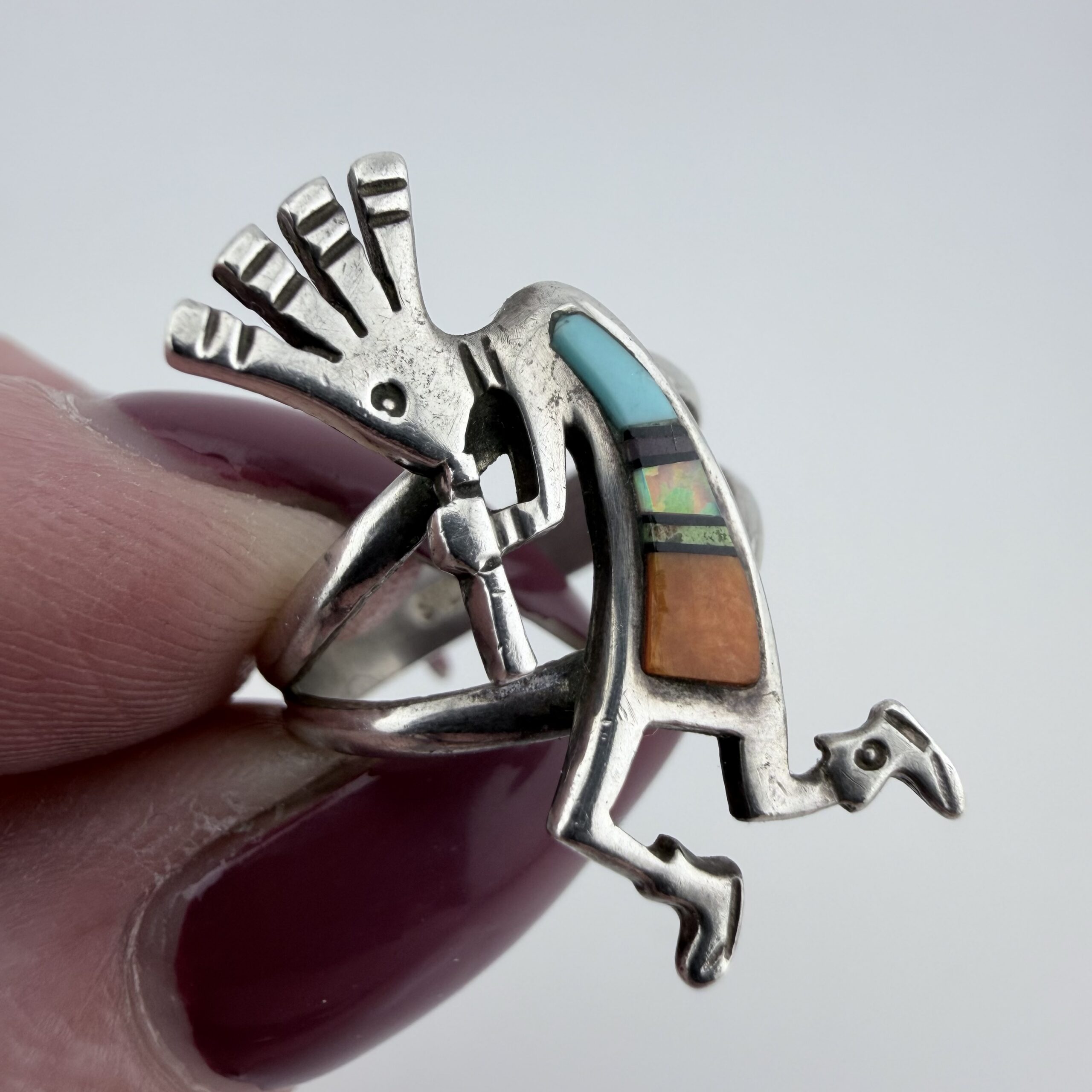 Vintage Native American Sterling Silver and Inlay Mosaic Kokopelli Flute Player Ring - Image 3