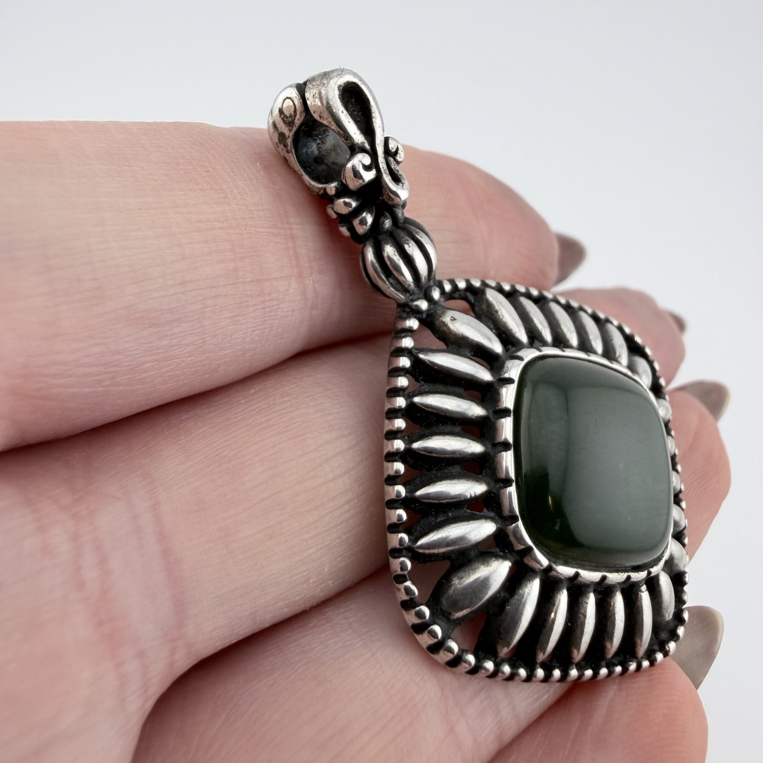 Carolyn Pollack Relios Southwestern Sterling Silver and Jade Pendant - Image 3