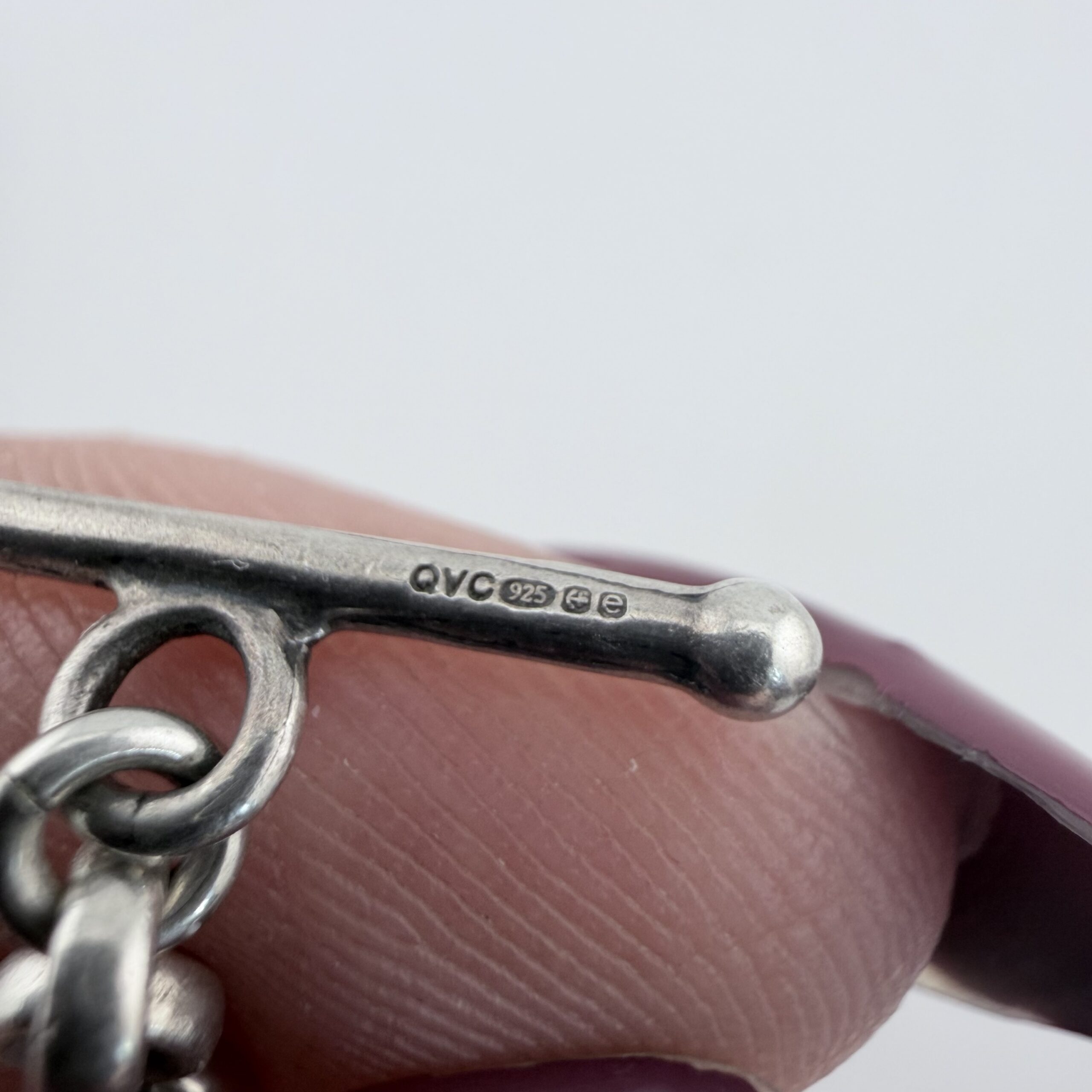 Native American Sterling Silver Bear Bracelet - Image 8