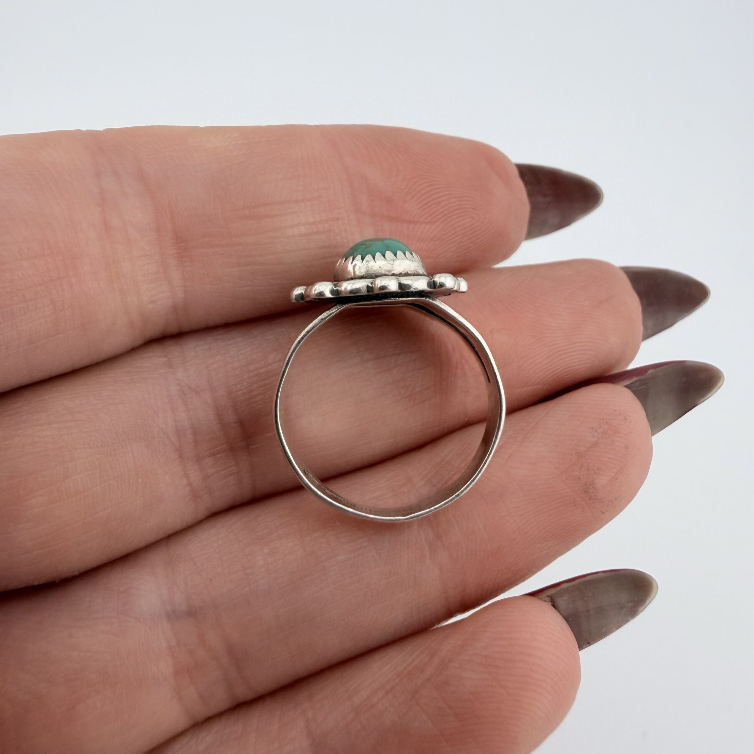 Vintage Bell Trading Post Native American Sterling Silver and Turquoise Ring - Image 4