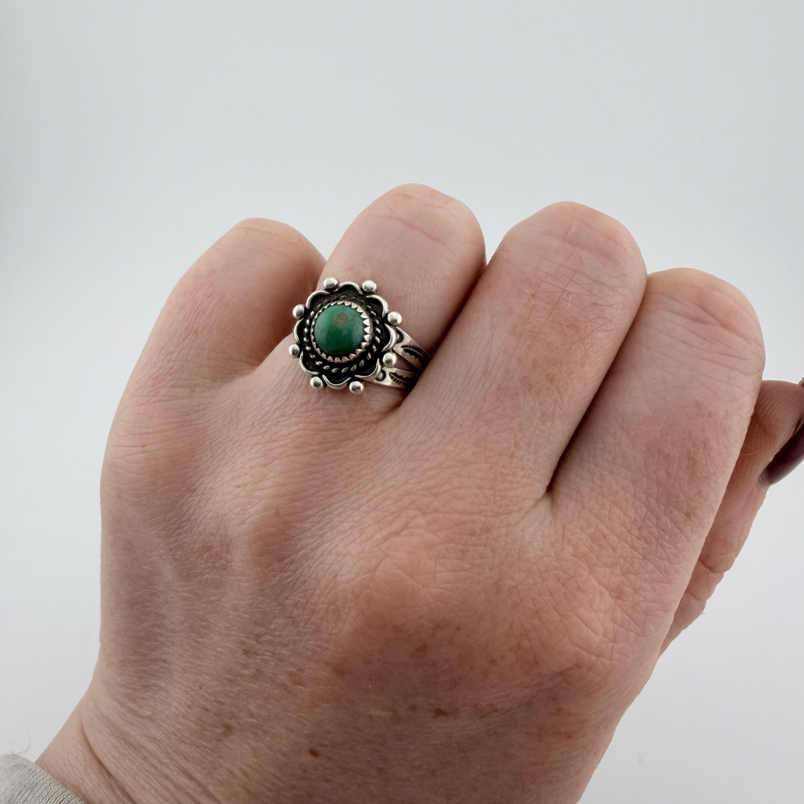 Vintage Bell Trading Post Native American Sterling Silver and Turquoise Ring - Image 7