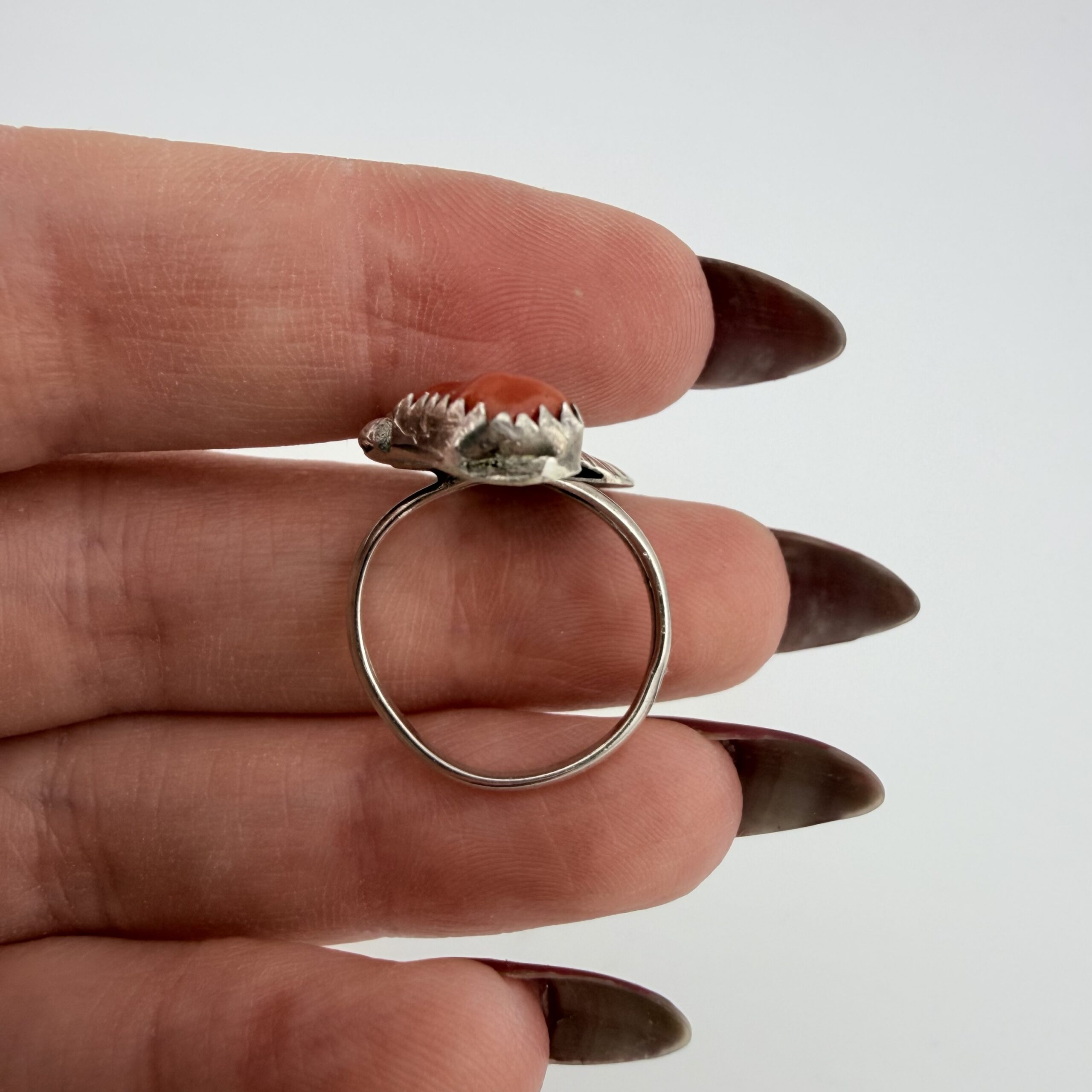 Vintage Native American Sterling Silver, Turquoise and Coral Ring - Image 4