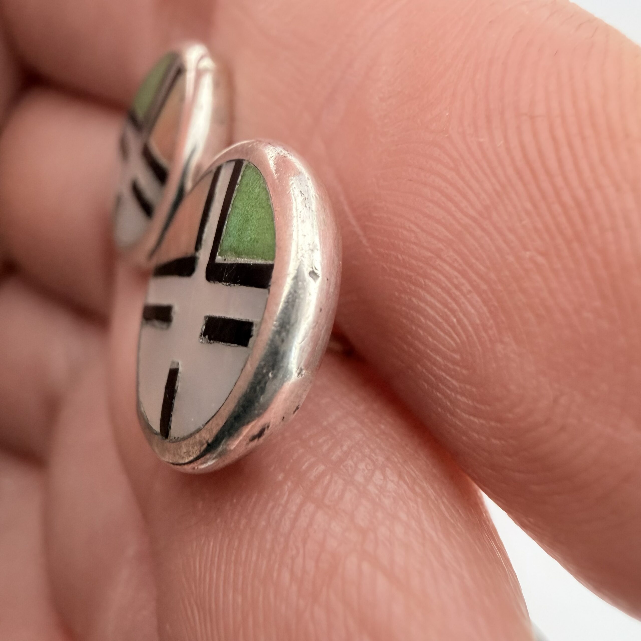 Vintage Native American Sterling Silver Zuni Zia Sunface Earrings - Image 4