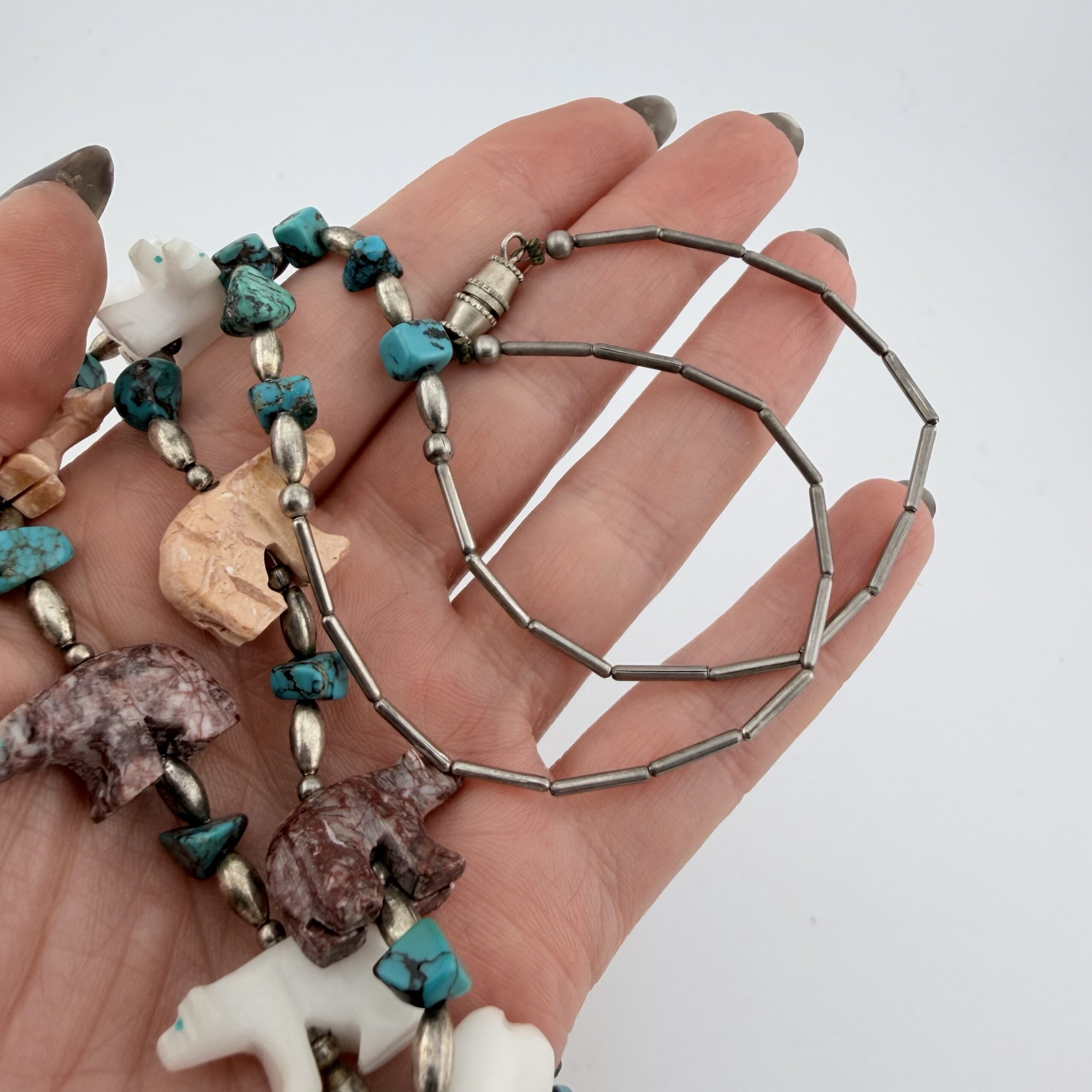 Native American Bear Fetish Necklace - Image 4