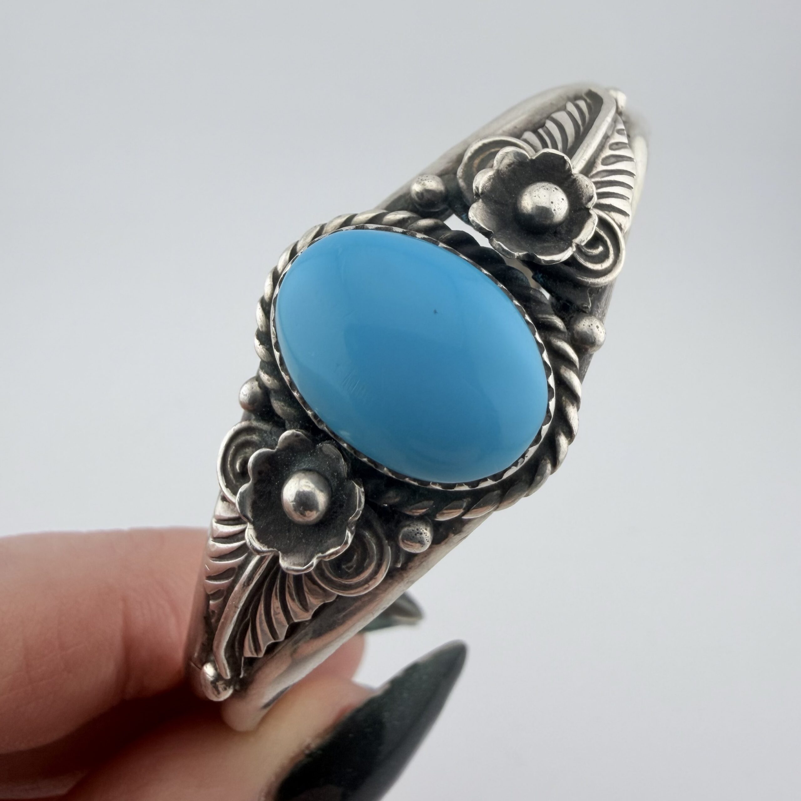 Native American Navajo Sterling Silver and Turquoise Cuff Bracelet - Image 2