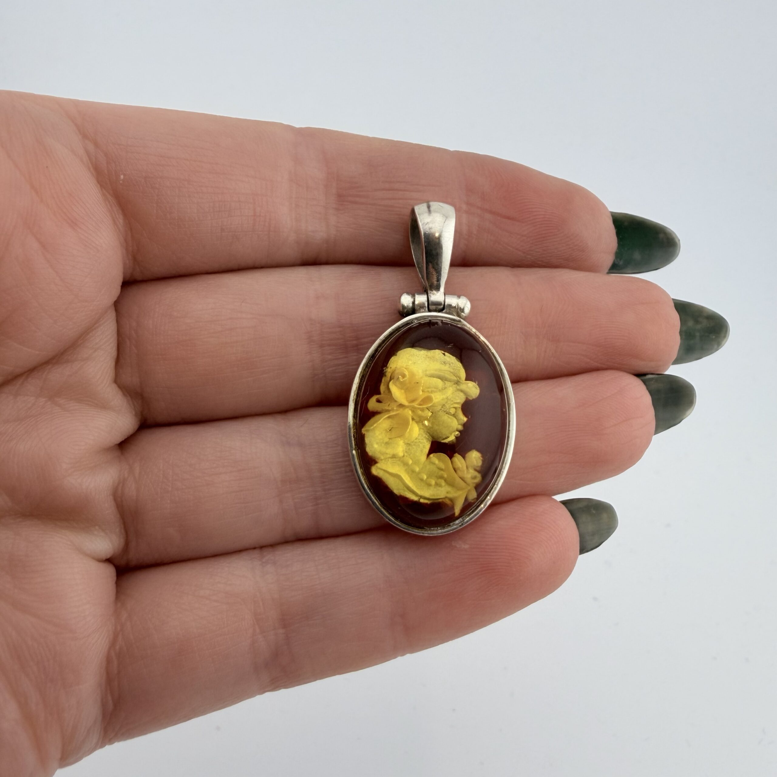 Vintage Sterling Silver and Reverse Intaglio Amber Cameo Pendant - Image 3