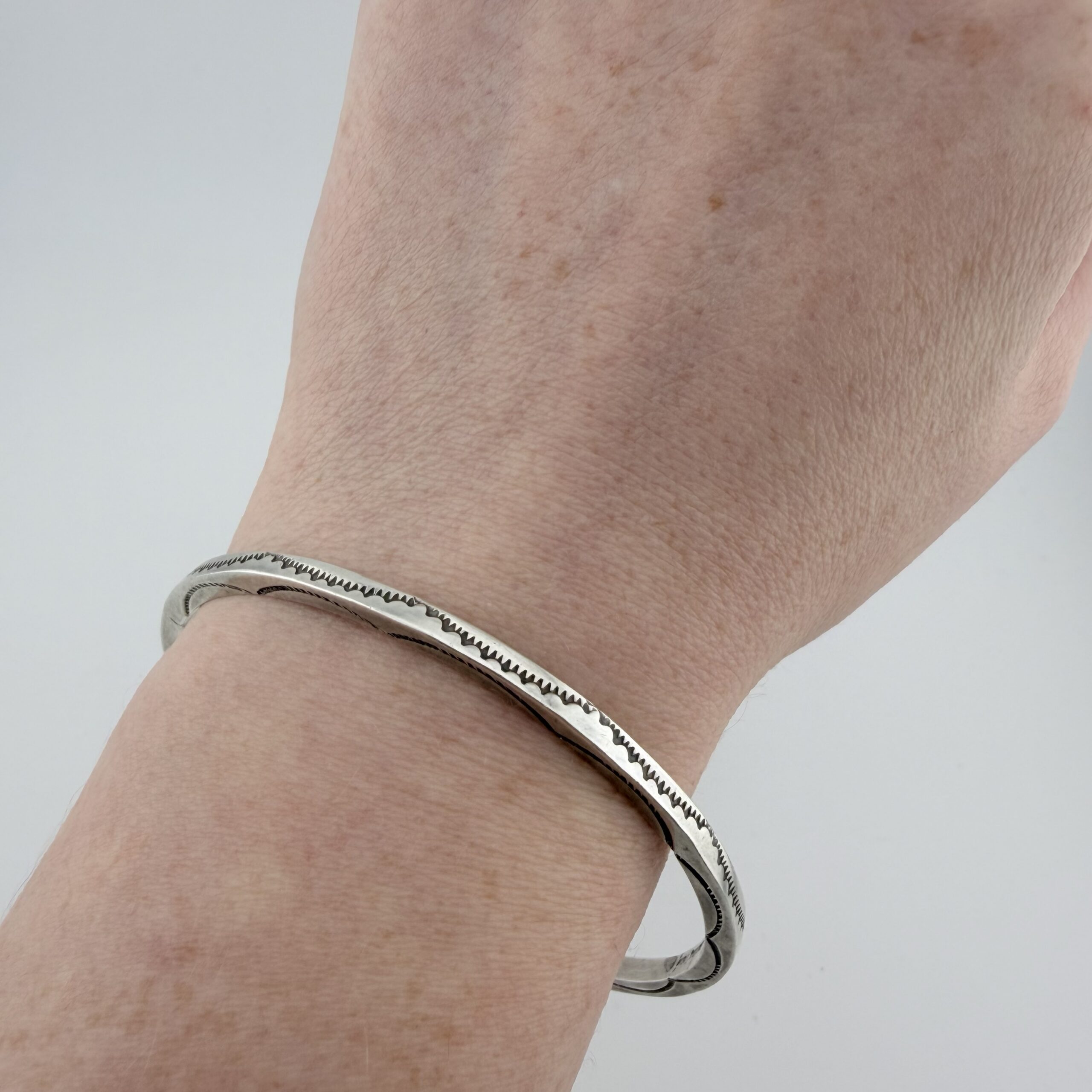 Vintage Verna Tahe Native American Sterling Silver Bangle - Image 5