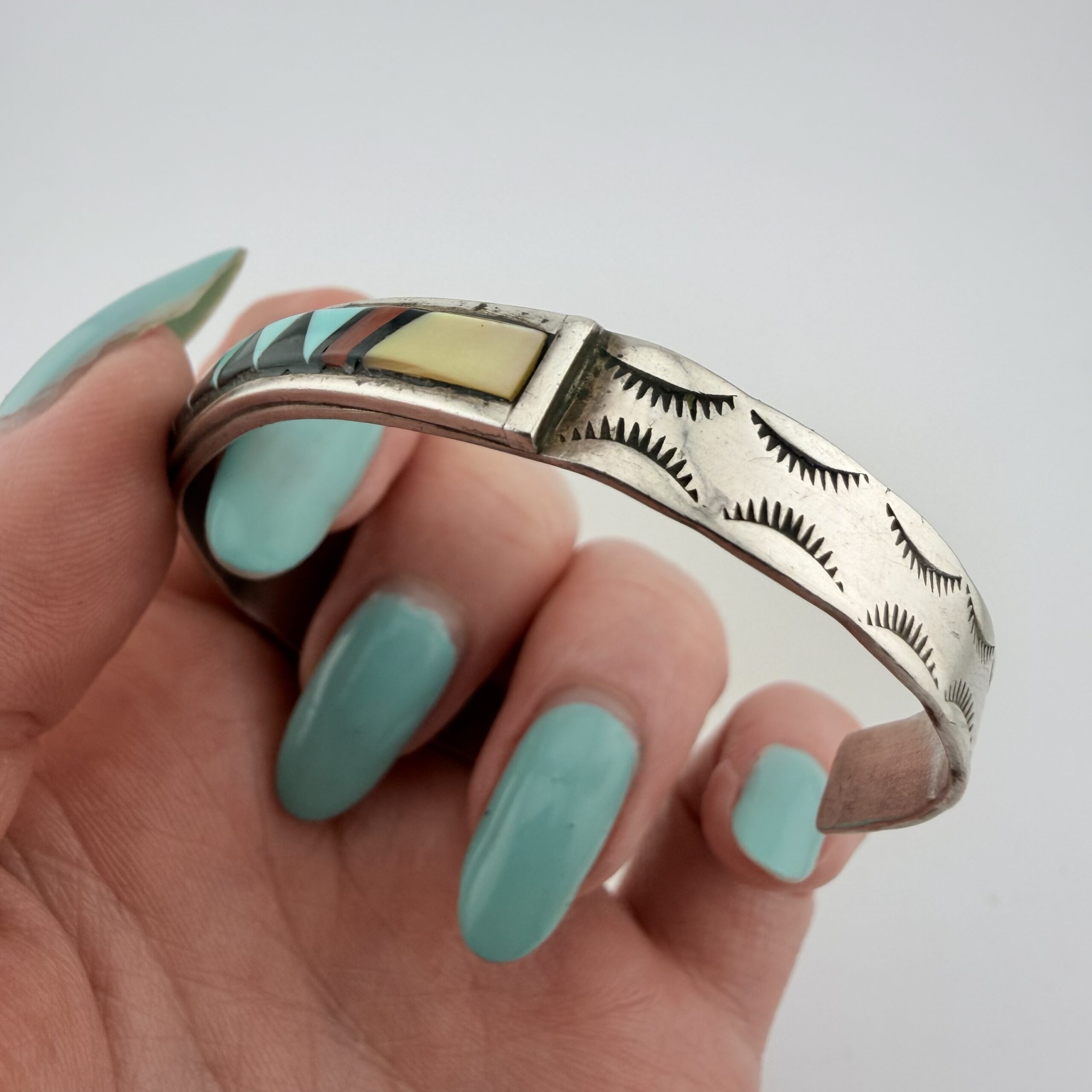 Vintage Native American Sterling Silver and Mixed Gemstone Inlay Cuff Bracelet - Image 5